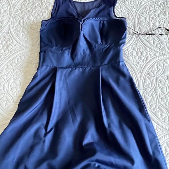 Guess Los Angeles, Navy Multi Mesh Dress Sleeveless Size 2 - Picture 13 of 13